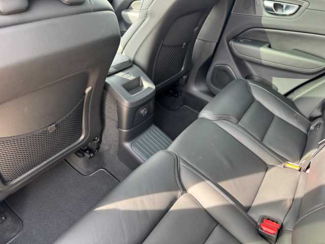 Volvo  XC60 Recharge R-Design, T6 AWD Plug-in Hybrid