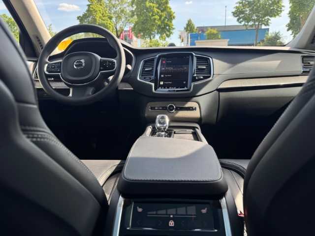 Volvo  XC90 Recharge Ultimate, T8 AWD Plug-in Hybrid, Elektrisch/Benzin, Dark, 7 Sitze