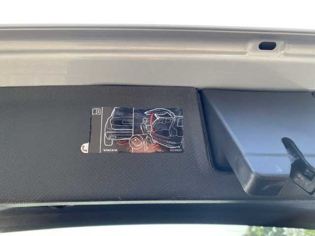 Volvo  XC90 Recharge Ultimate, T8 AWD Plug-in Hybrid, Elektrisch/Benzin, Dark, 7 Sitze