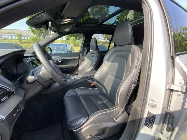 Volvo  XC90 Recharge Ultimate, T8 AWD Plug-in Hybrid, Elektrisch/Benzin, Dark, 7 Sitze