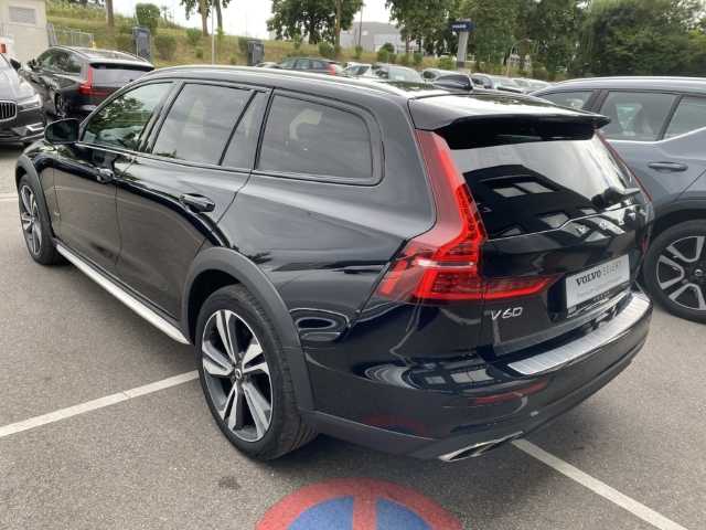 Volvo  V60 Cross Country Pro, B4 Mild-Hybrid Diesel AWD