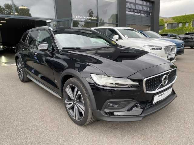 Volvo  V60 Cross Country Pro, B4 Mild-Hybrid Diesel AWD