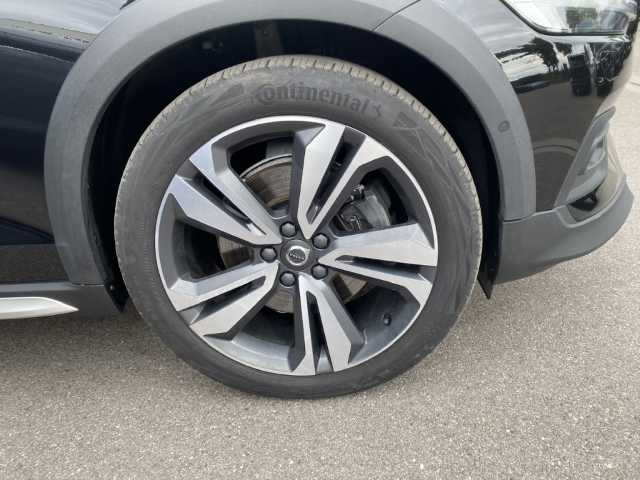 Volvo  V60 Cross Country Pro, B4 Mild-Hybrid Diesel AWD