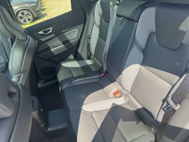 Volvo  XC60 Black Edition Ultra, T8 AWD Plug-in Hybrid, Elektrisch/Benzin