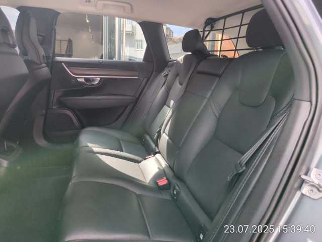 Volvo  V90 CROSS COUNTRY D4 AWD Geartronic (140KW/190PS) CROSS COUNTRY aut.