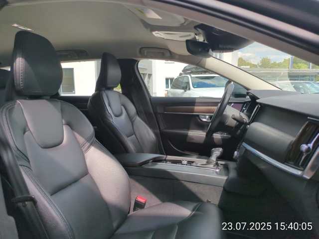 Volvo  V90 CROSS COUNTRY D4 AWD Geartronic (140KW/190PS) CROSS COUNTRY aut.