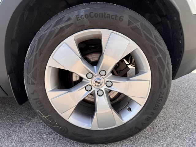 Volvo  XC40 Momentum Pro, T3 Automatikgetriebe