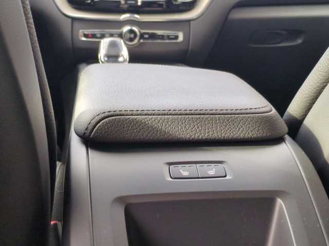 Volvo  XC60 Inscription, B5 AWD Mild-Hybrid Diesel