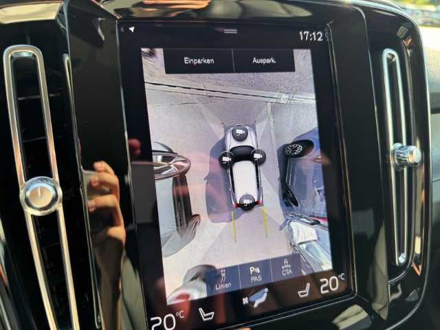 Volvo  XC40 Recharge Plus, T5 Plug-in Hybrid, Elektrisch/Benzin, Dark