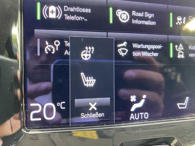 Volvo  XC60 Momentum Pro, B4 Mild-Hybrid Diesel