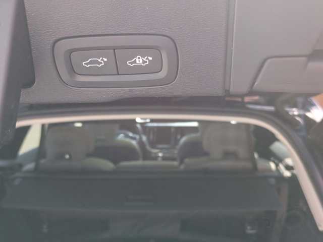 Volvo  XC60 T5 AWD Geartronic (184KW/250PS) Inscription aut.