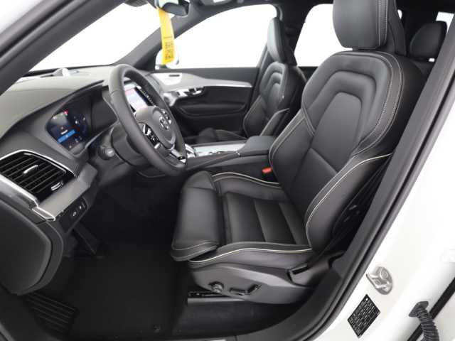 Volvo  XC90 Plus, T8 AWD Plug-in Hybrid, Elektrisch/Benzin, Bright, 7 Sitze