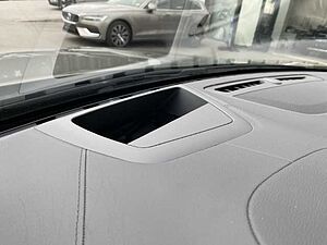 Volvo  V60 Recharge R-Design, T6 AWD Plug-in Hybrid