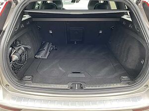 Volvo  V60 Recharge R-Design, T6 AWD Plug-in Hybrid