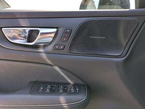 Volvo  V60 Recharge R-Design, T6 AWD Plug-in Hybrid