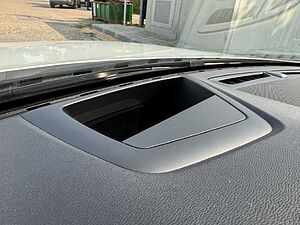 Volvo  V60 Recharge R-Design Expression, T6 AWD Plug-in Hybrid