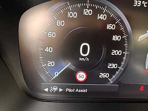 Volvo  V60 Recharge R-Design Expression, T6 AWD Plug-in Hybrid