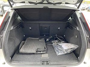 Volvo  XC40 Recharge R-Design, T5 Plug-in Hybrid