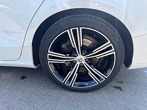 Volvo  V60 Recharge Inscription Expression, T6 AWD Plug-in Hybrid