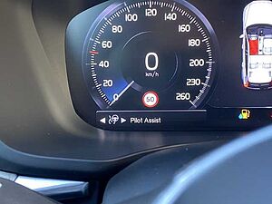 Volvo  XC60 Inscription, B4 Mild-Hybrid Diesel AWD