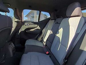 Volvo  XC40 Recharge Core, T4 Plug-in Hybrid, Elektrisch/Benzin, Bright