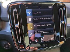 Volvo  XC40 Recharge Core, T4 Plug-in Hybrid, Elektrisch/Benzin, Bright