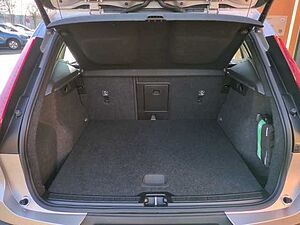 Volvo  XC40 Recharge Core, T4 Plug-in Hybrid, Elektrisch/Benzin, Bright