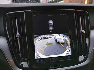 Volvo  V60 Core, B3 Mild-Hybrid, Benzin