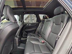 Volvo  XC60 Recharge R-Design, T8 AWD Plug-in Hybrid