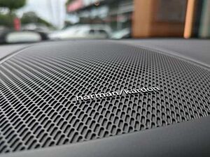 Volvo  XC60 Recharge R-Design, T8 AWD Plug-in Hybrid