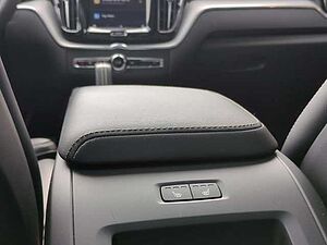 Volvo  XC60 Recharge R-Design, T8 AWD Plug-in Hybrid