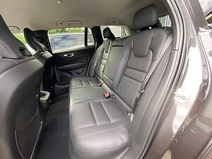 Volvo  V60 Cross Country Cross Country Plus, B4 AWD Mild-Hybrid, Diesel