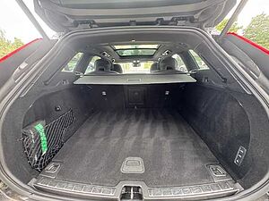 Volvo  XC60 Recharge R-Design, T6 AWD Plug-in Hybrid