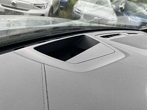Volvo  V60 R-Design, B4 Mild-Hybrid Diesel
