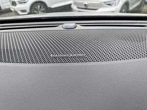 Volvo  V60 R-Design, B4 Mild-Hybrid Diesel