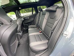 Volvo  V60 R-Design, B4 Mild-Hybrid Diesel