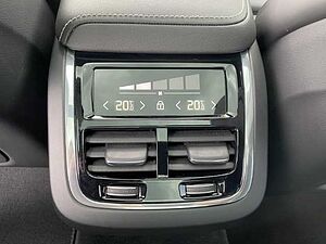 Volvo  V60 R-Design, B4 Mild-Hybrid Diesel