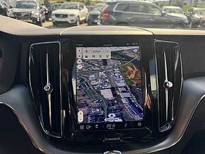 Volvo  XC60 Momentum Pro, B4 Mild-Hybrid Diesel