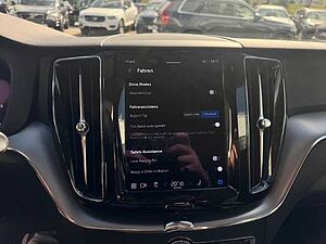 Volvo  XC60 Momentum Pro, B4 Mild-Hybrid Diesel