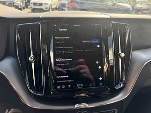 Volvo  XC60 Momentum Pro, B4 Mild-Hybrid Diesel