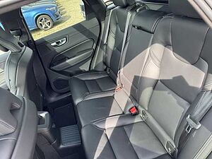 Volvo  XC60 Recharge R-Design, T6 AWD Plug-in Hybrid