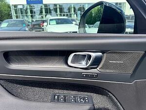 Volvo  C40 Recharge Ultimate, Twin Motor, Elektrisch