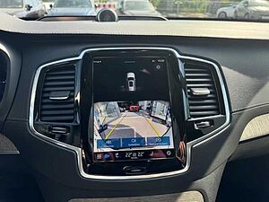 Volvo  XC90 Recharge Ultimate, T8 AWD Plug-in Hybrid, Elektrisch/Benzin, Dark, 7 Sitze