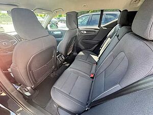 Volvo  XC40 Momentum Pro, T3 Schaltgetriebe