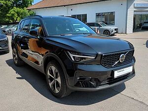 Volvo  XC40 Ultra, B4 Mild-Hybrid, Benzin, Dark