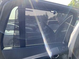 Volvo  XC90 Recharge Ultimate, T8 AWD Plug-in Hybrid, Elektrisch/Benzin, Dark, 7 Sitze