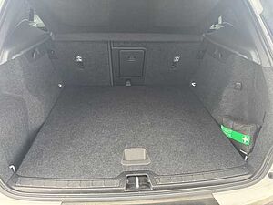 Volvo  XC40 Recharge R-Design Expression, T5 Plug-in Hybrid