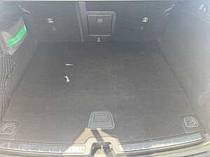 Volvo  XC60 Black Edition Ultra, T8 AWD Plug-in Hybrid, Elektrisch/Benzin