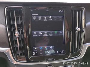 Volvo  V90 CROSS COUNTRY D4 AWD Geartronic (140KW/190PS) CROSS COUNTRY aut.