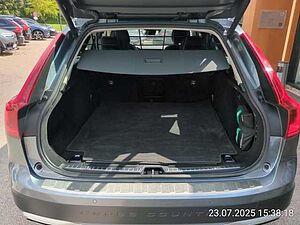 Volvo  V90 CROSS COUNTRY D4 AWD Geartronic (140KW/190PS) CROSS COUNTRY aut.